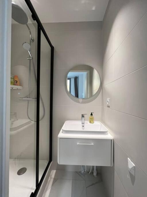 Cosy Flat For 6 People #2 Leilighet Asnières Eksteriør bilde